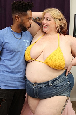 Hot Fat Girl Summer