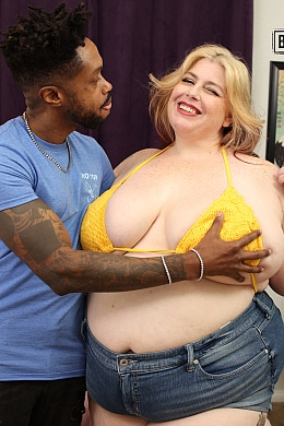 Hot Fat Girl Summer